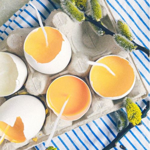 Candele di primavera in gusci d'uovo - come fare una candela pasquale
